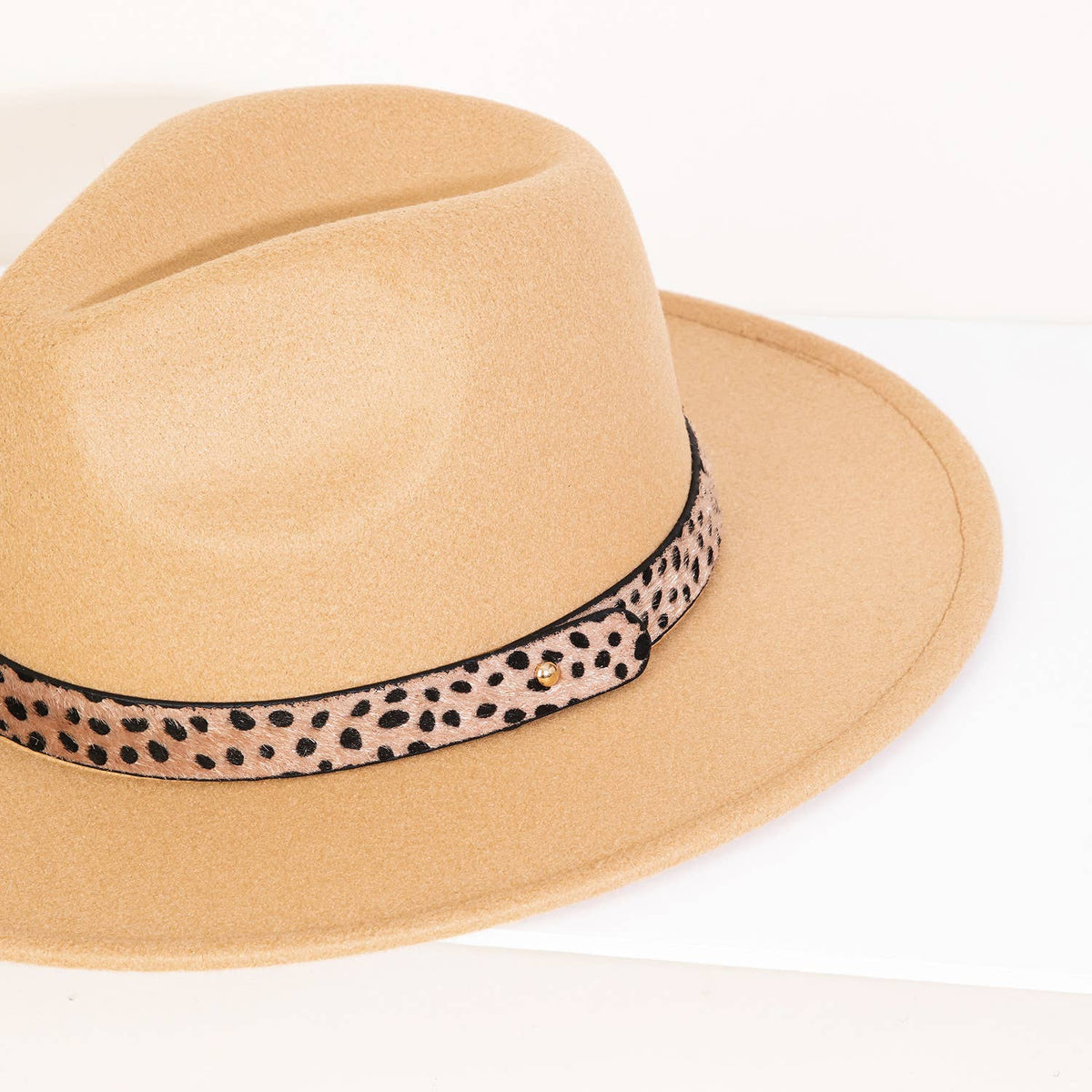 Cheetah Strap Fedora Fashion Hat: TAN