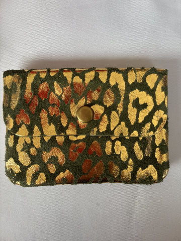 Leather suede Button Purse Leopard- Green- Moda