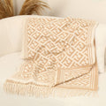 GEOMETRIC PATTERN SCARF CREAM