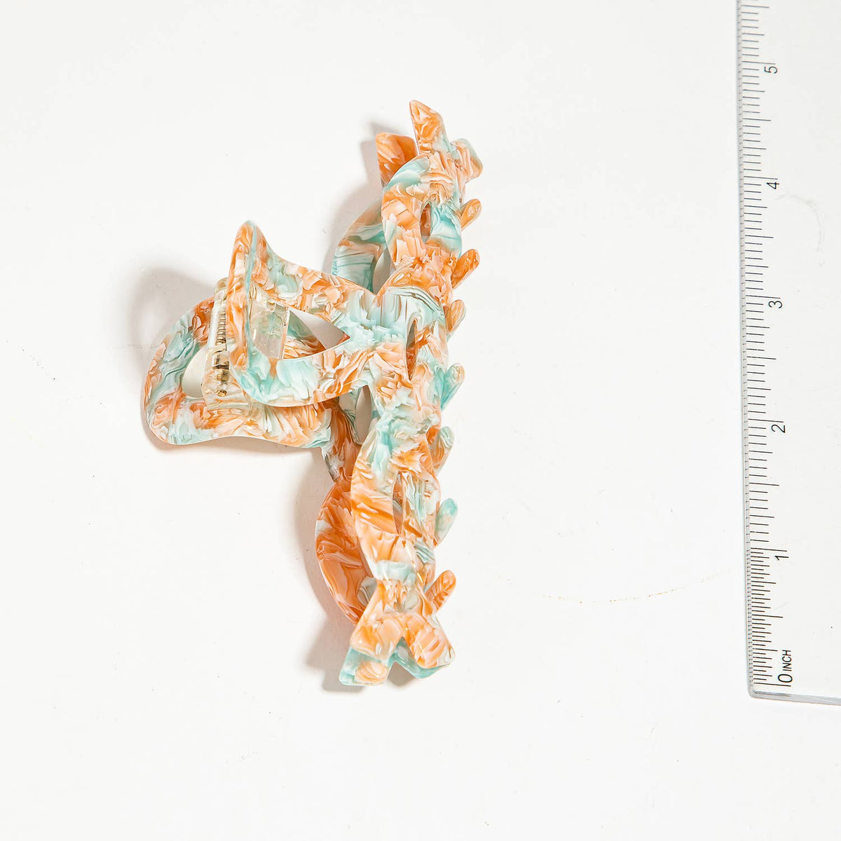 Collections by Fame Accessories - Acetate Twist Hair Claw Clip