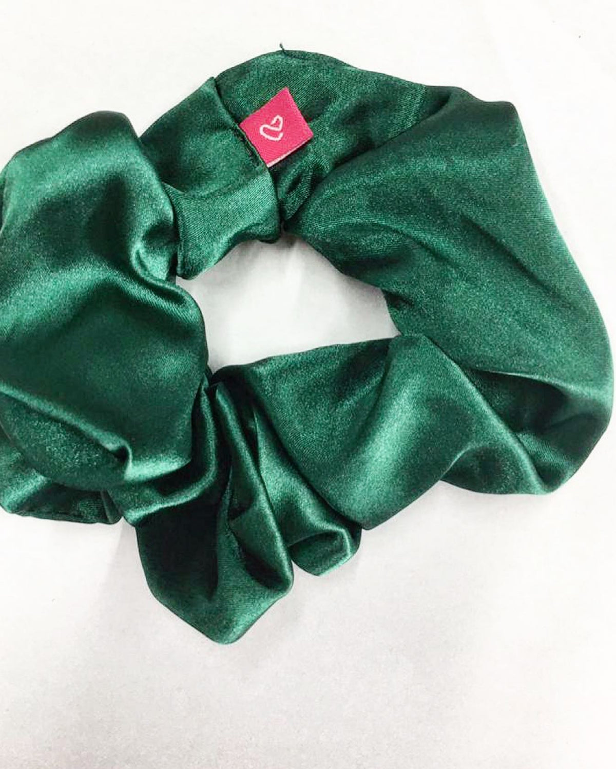 NEW YORK EMERALD GREEN SATIN SCRUNCHIE