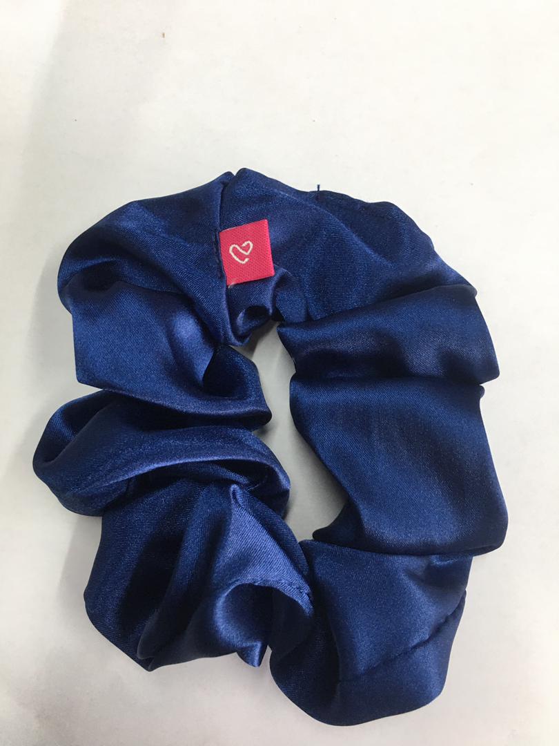 NEW YORK NAVY SATIN SCRUNCHIE