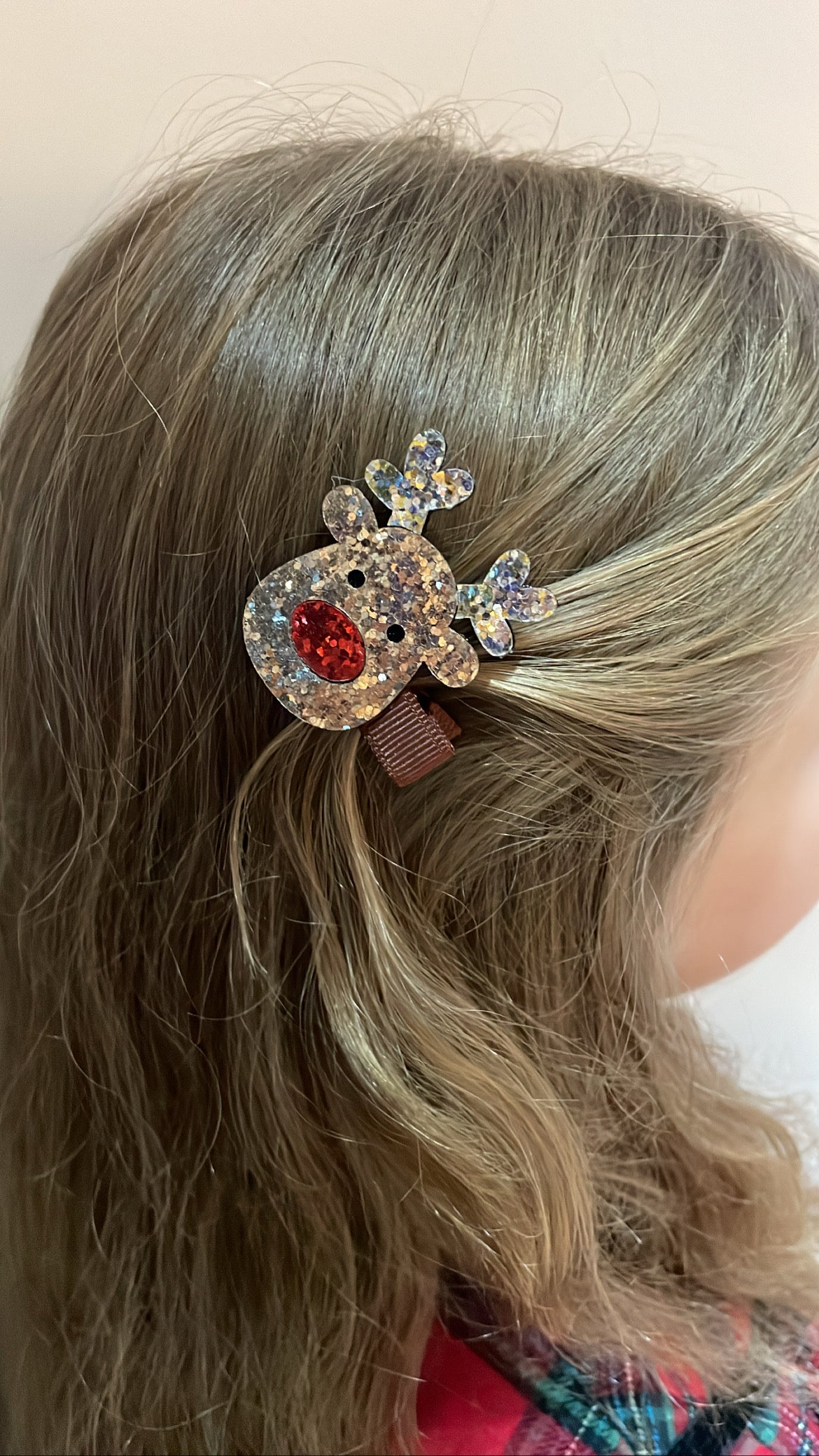 MINI SEQUIN REINDEER CLIP