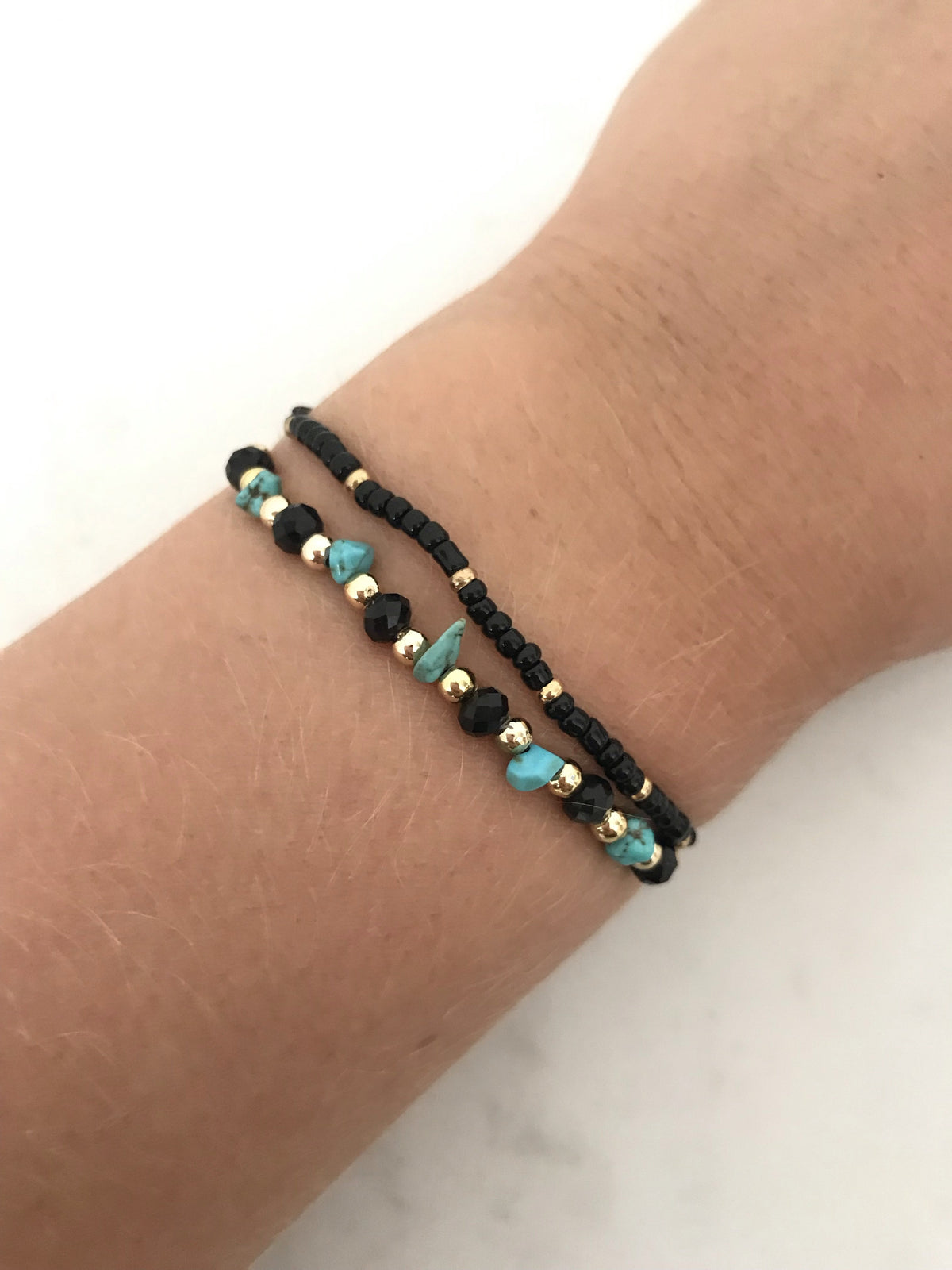 SANTORINI TIE BEAD BRACELET BLACK