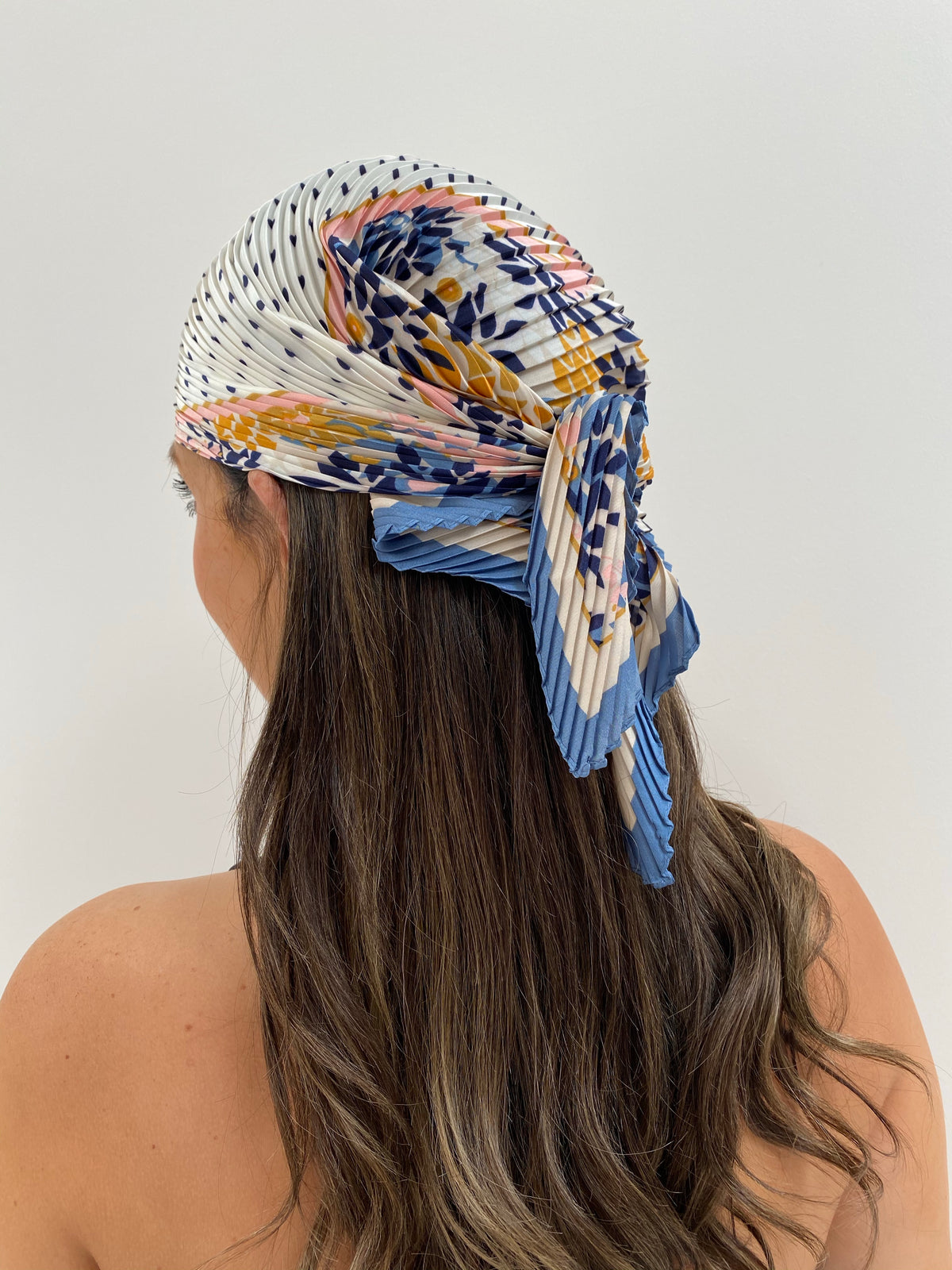 BERLIN PATTERNED HEADSCARF
